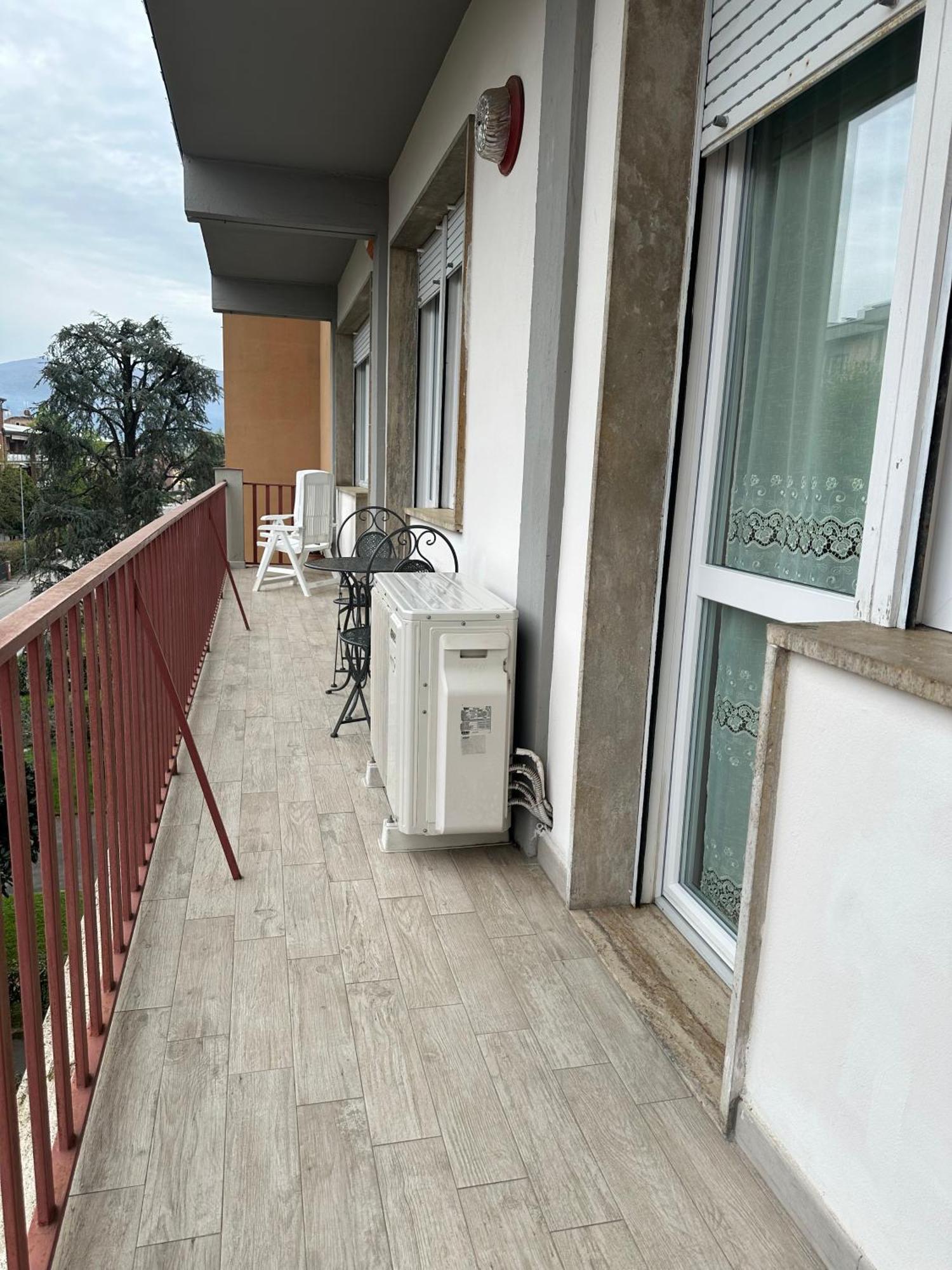 Casa Alessia Apartment ลุคคา ภายนอก รูปภาพ